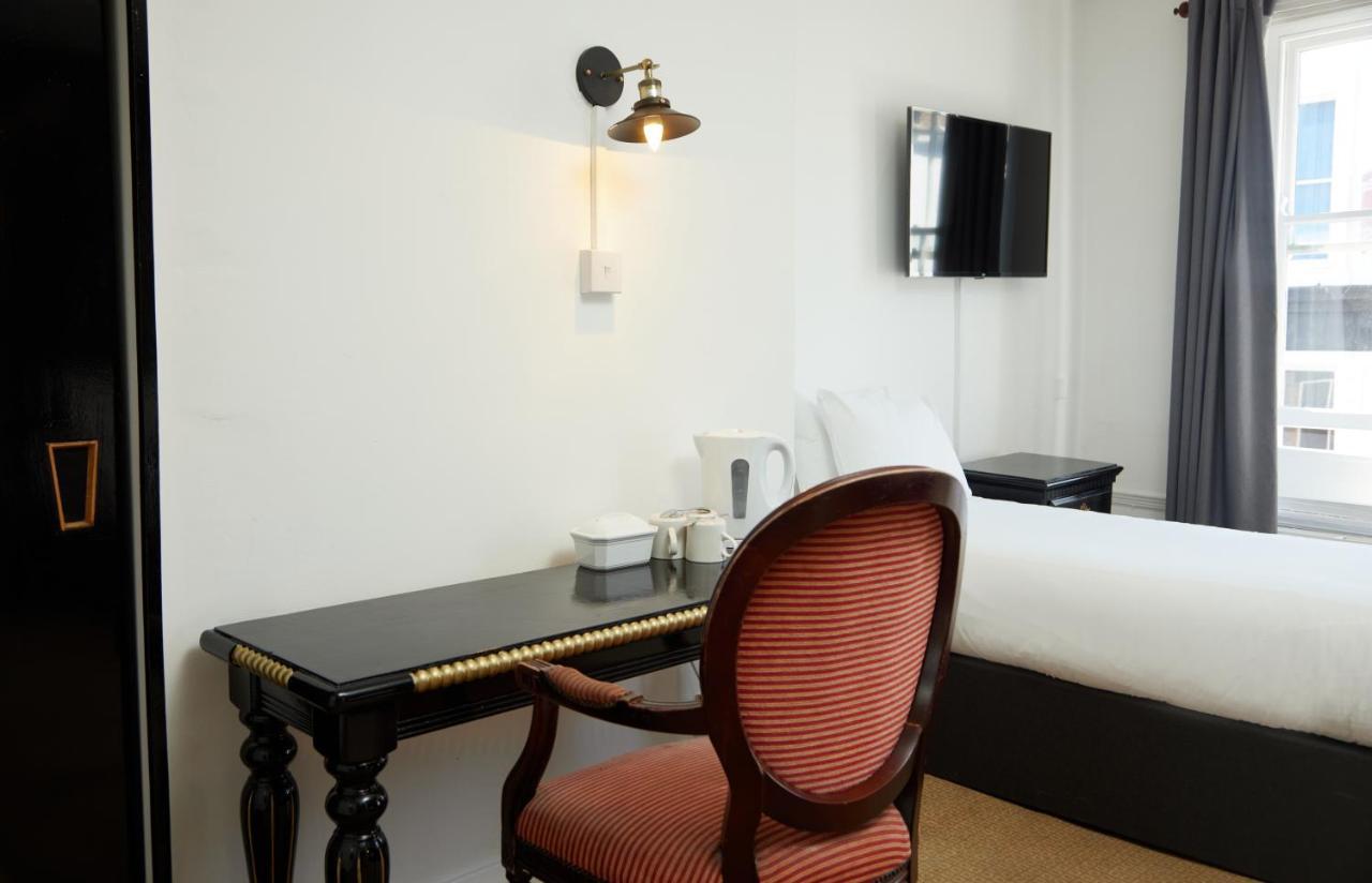 Bear By Greene King Hotel