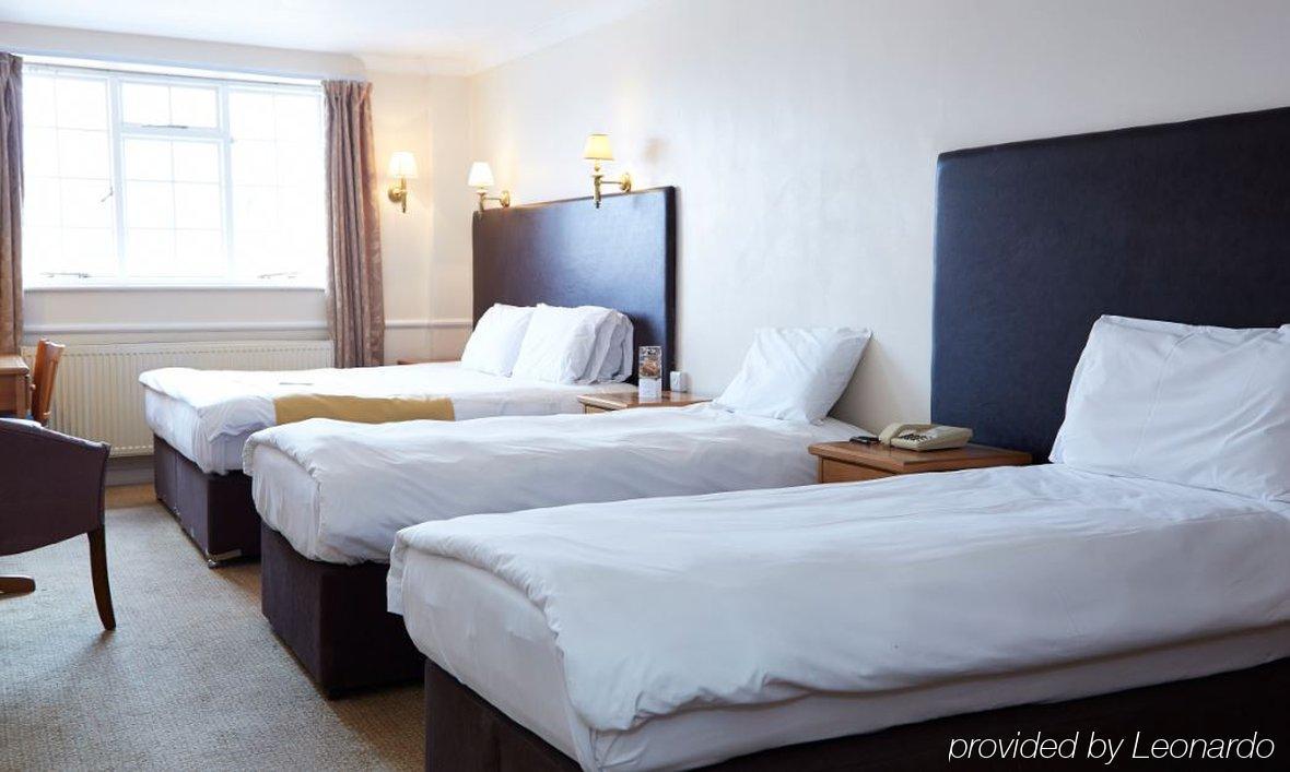Bear By Greene King Hotel 3*